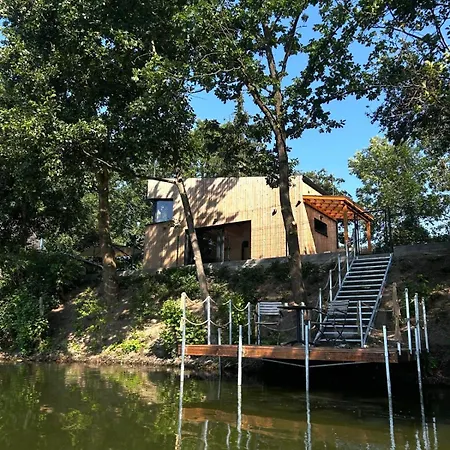 Glamping Hynkov Feriehus Prikazy