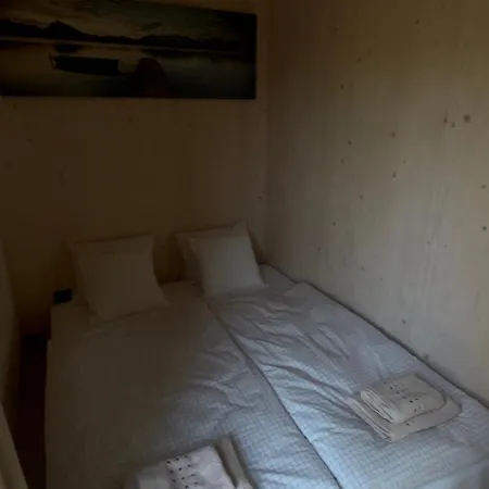 Glamping Hynkov Feriehus *